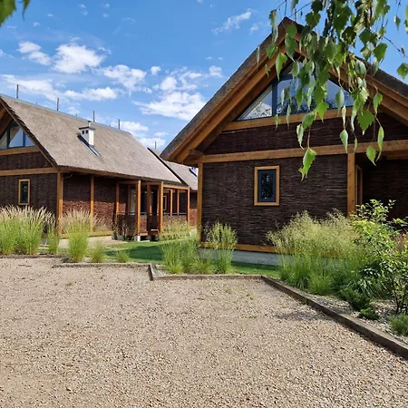 Kuter Port Holiday home *